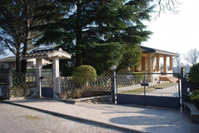 Отель Villetta Madonna della Stella  Спелло